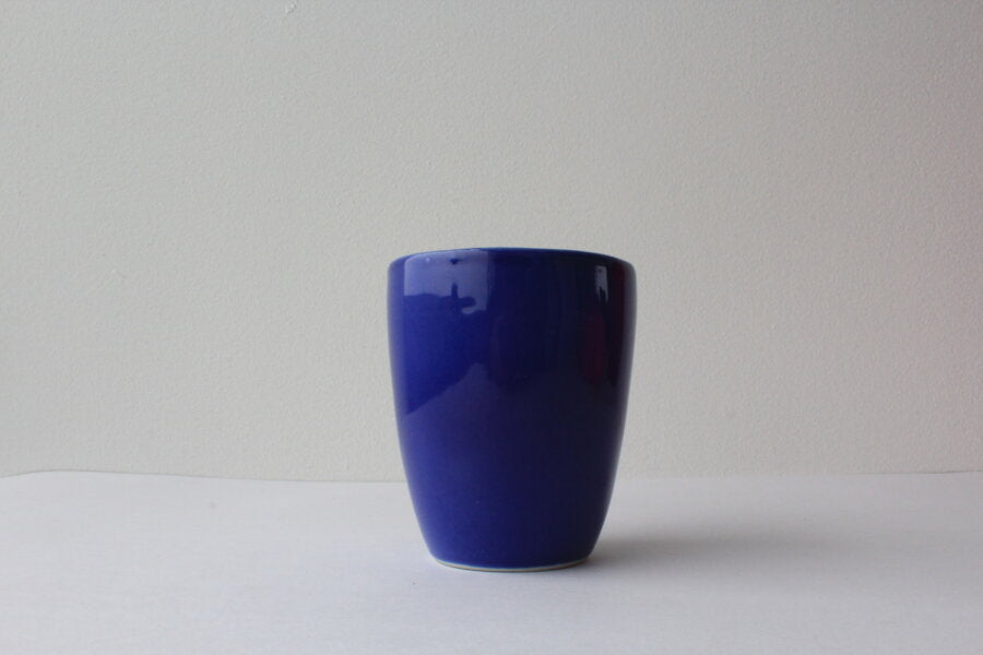 Taza Clavado de Adriana Marmorek