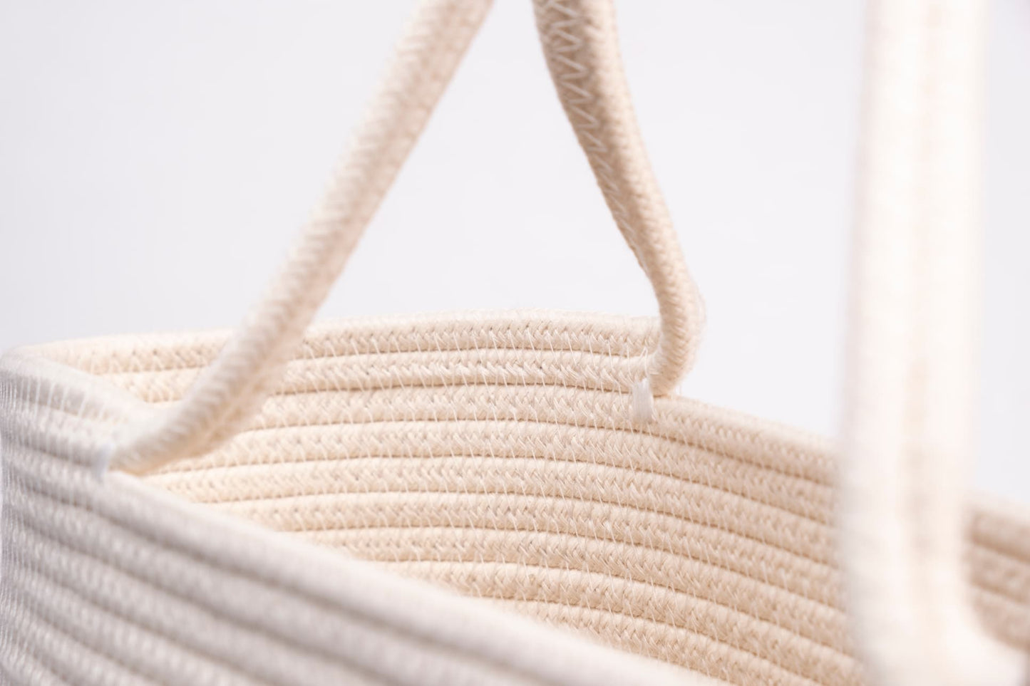 Bolso mediano tono crudo