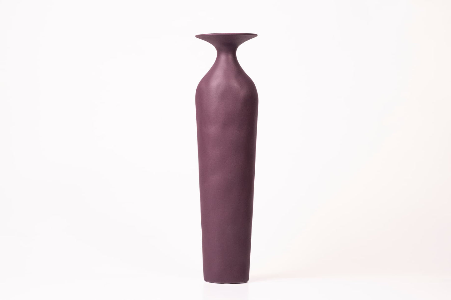 Jarrón de cerámica estilo art deco - color violeta
