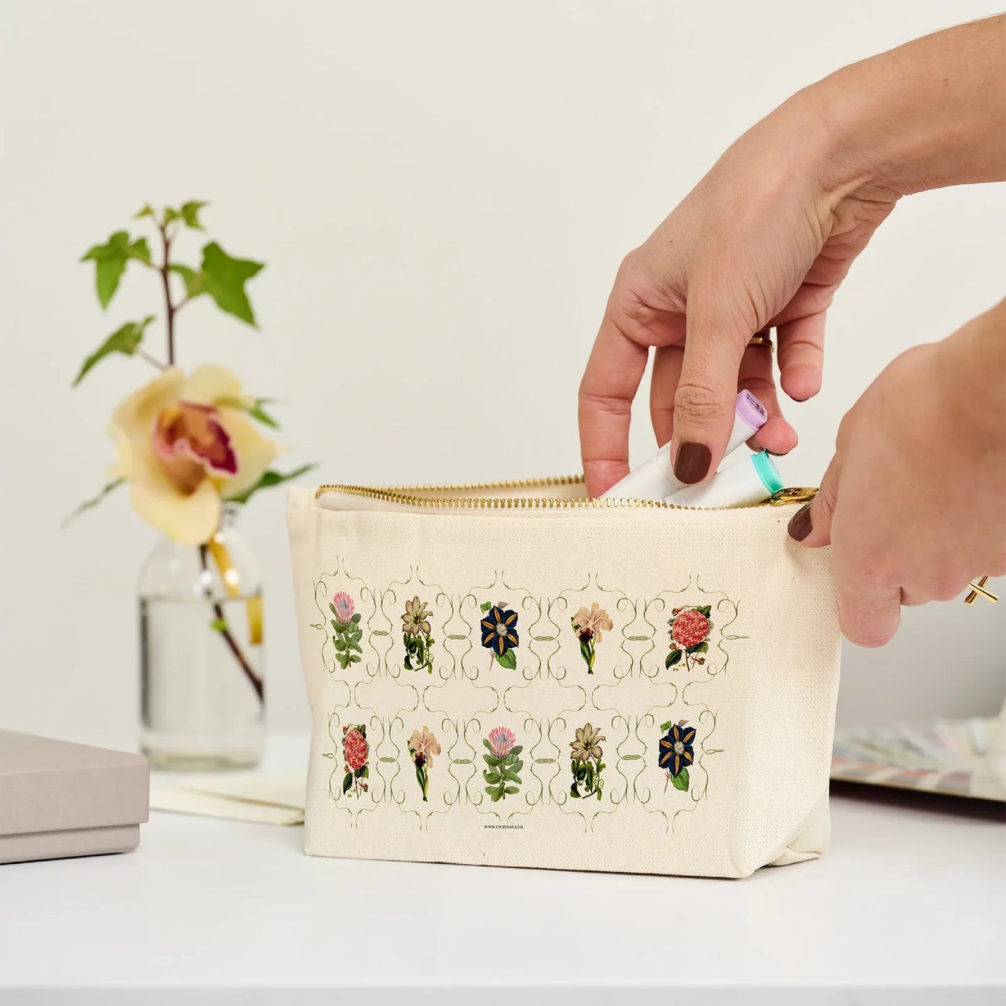 Cartuchera de Lona con Diseño Protea | Escribana