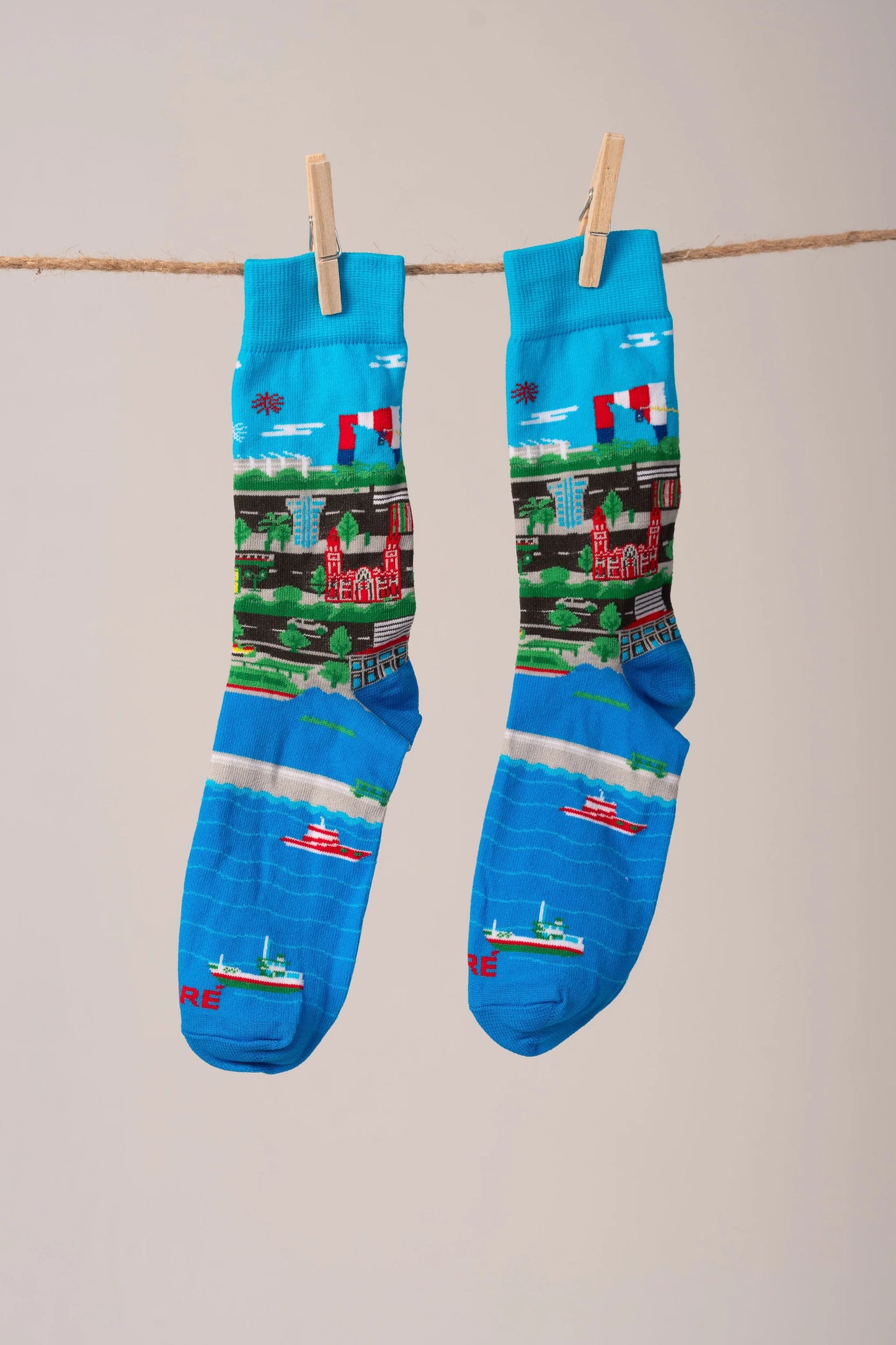 Barranquilla Socks | MORÉ The Journey