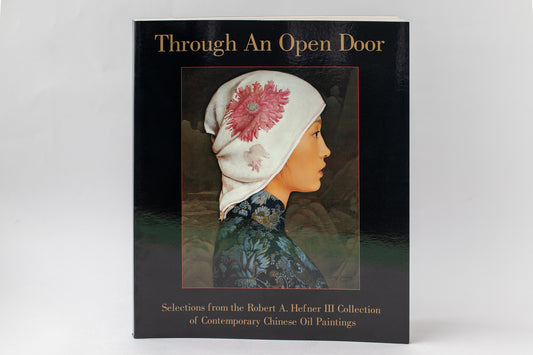 Libro Through an open door