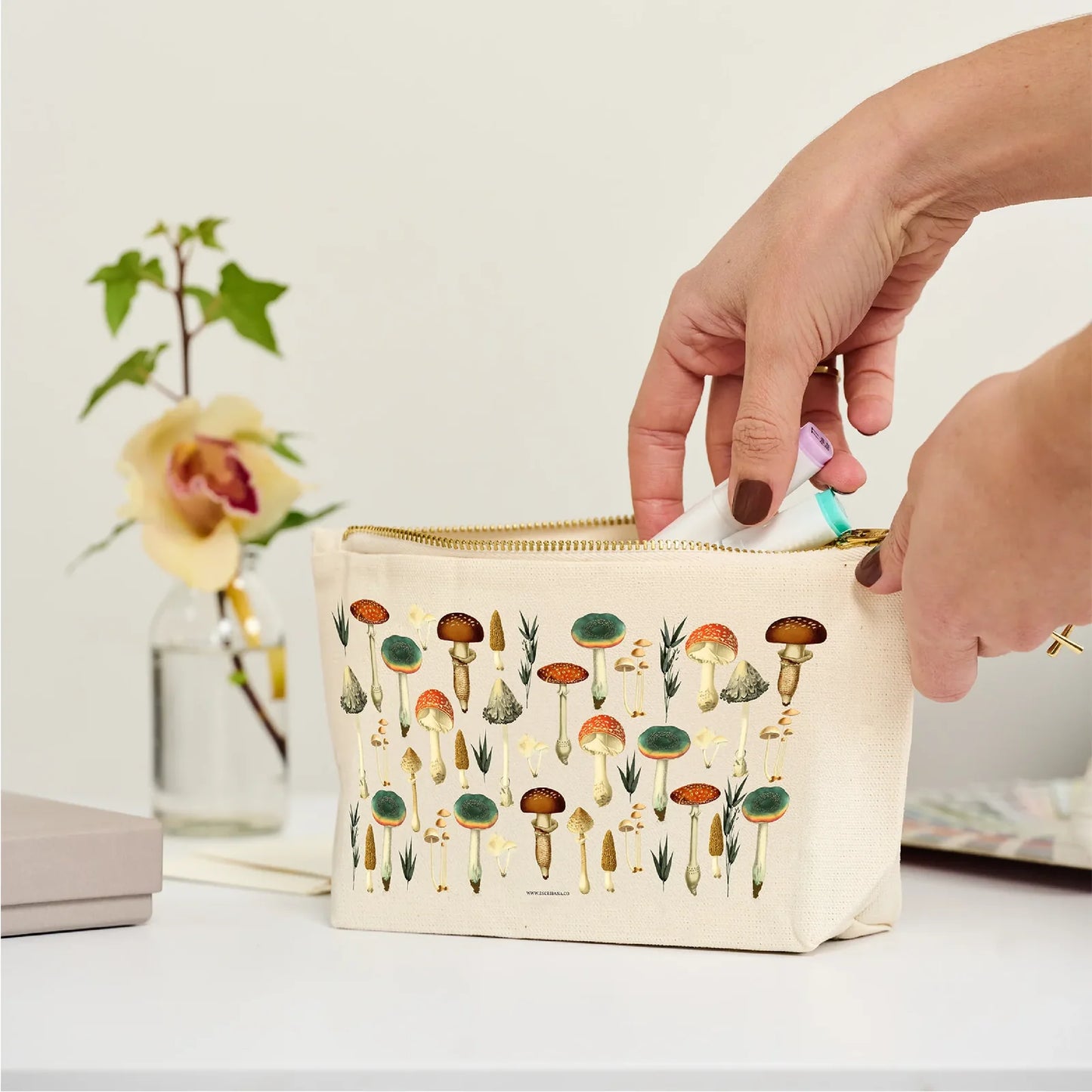 Cartuchera de Lona con Diseño Mush | Escribana